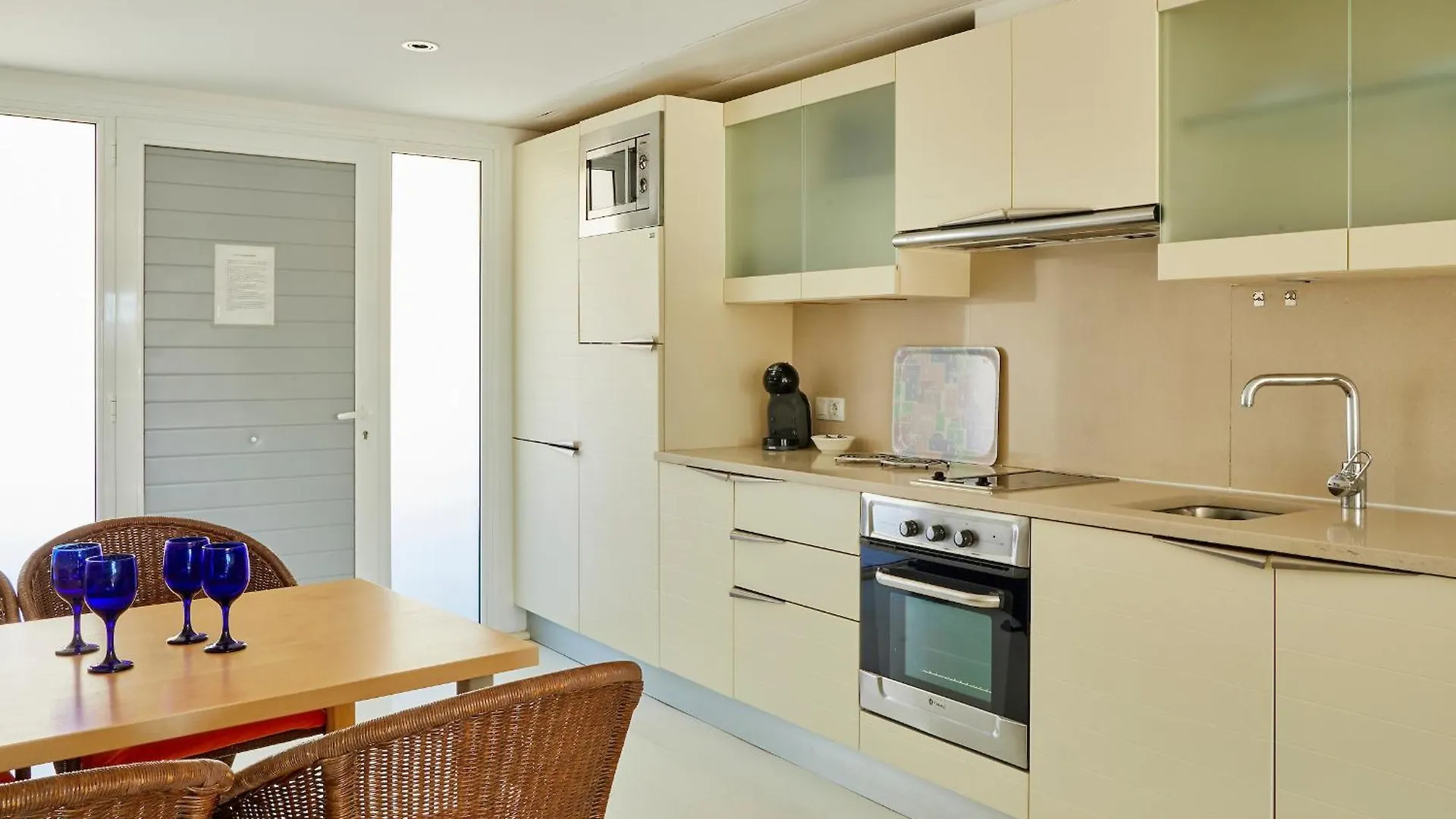 Apartamentos Rodamar 레스타르티트 0*,  스페인